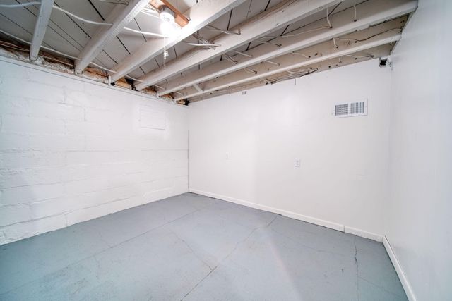 311 Hibbard Avenue, Jackson City, MI 49202