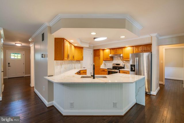 3380 PLUM POINT RD, Huntingtown, MD 20639