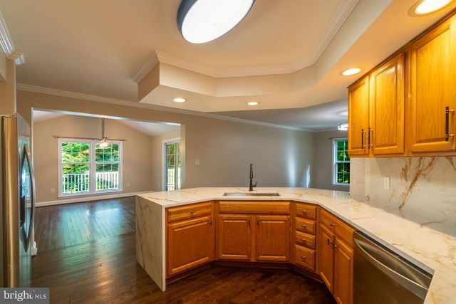 3380 PLUM POINT RD, Huntingtown, MD 20639