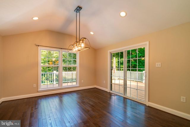 3380 PLUM POINT RD, Huntingtown, MD 20639