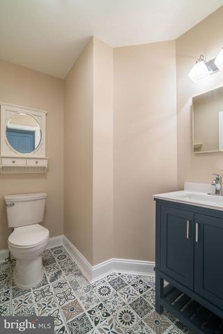 3380 PLUM POINT RD, Huntingtown, MD 20639