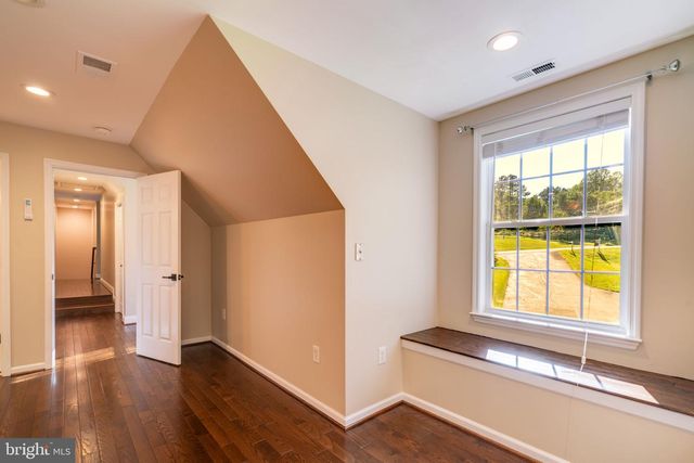 3380 PLUM POINT RD, Huntingtown, MD 20639