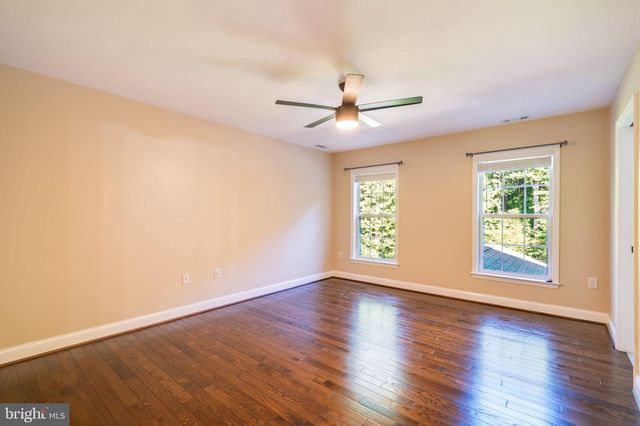 3380 PLUM POINT RD, Huntingtown, MD 20639