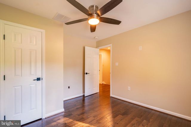 3380 PLUM POINT RD, Huntingtown, MD 20639