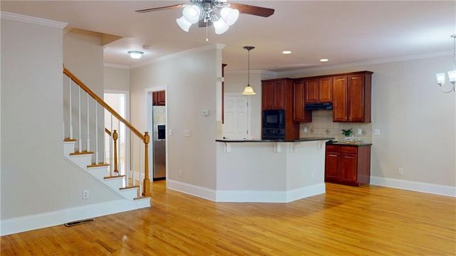 3014 Gaston SE Circle 2, Marietta, GA 30067