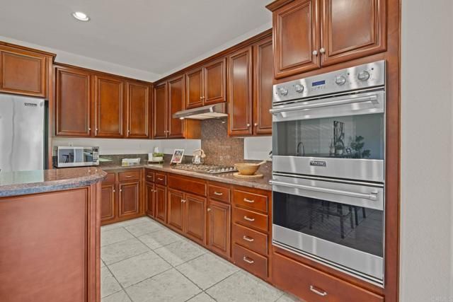 2196 Coast Ave., San Marcos, CA 92078