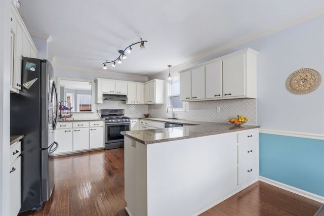 7108 River Park Ct, Nashville, TN 37221