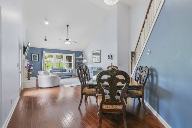 7108 River Park Ct, Nashville, TN 37221