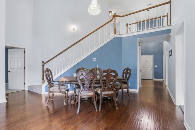 7108 River Park Ct, Nashville, TN 37221