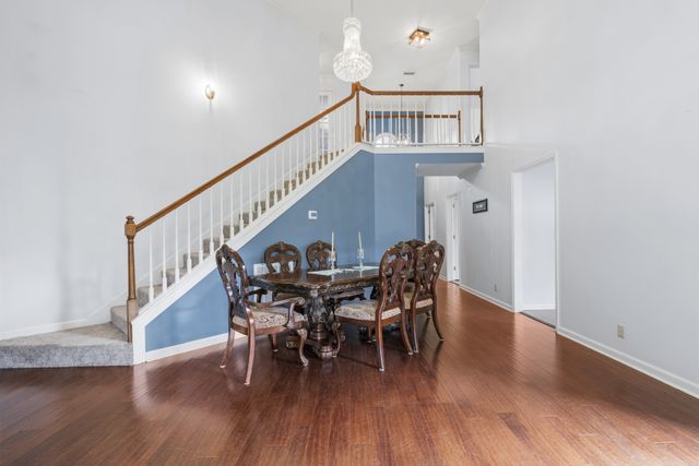 7108 River Park Ct, Nashville, TN 37221