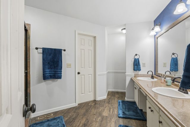 7108 River Park Ct, Nashville, TN 37221