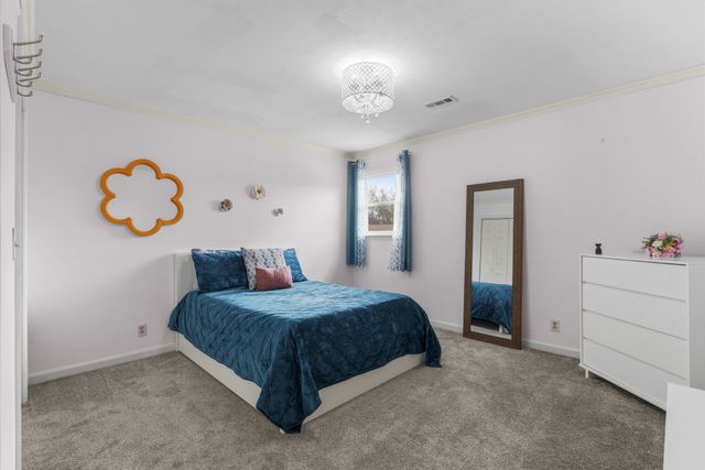 7108 River Park Ct, Nashville, TN 37221