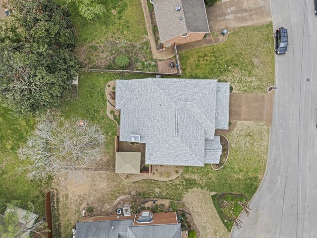 7108 River Park Ct, Nashville, TN 37221