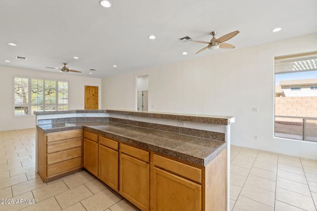 11021 N 13TH Street, Phoenix, AZ 85020