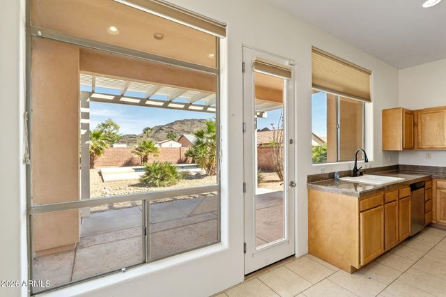 11021 N 13TH Street, Phoenix, AZ 85020