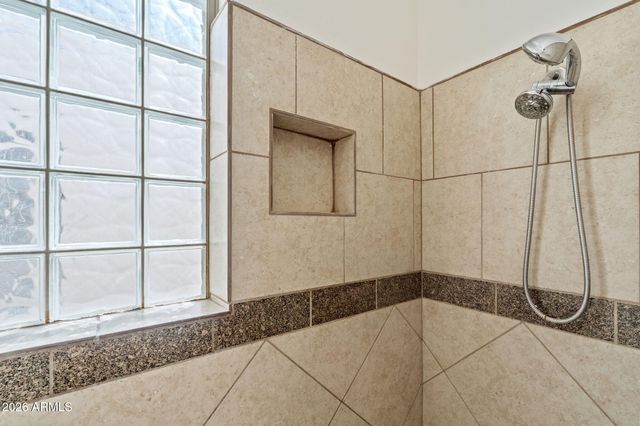 11021 N 13TH Street, Phoenix, AZ 85020