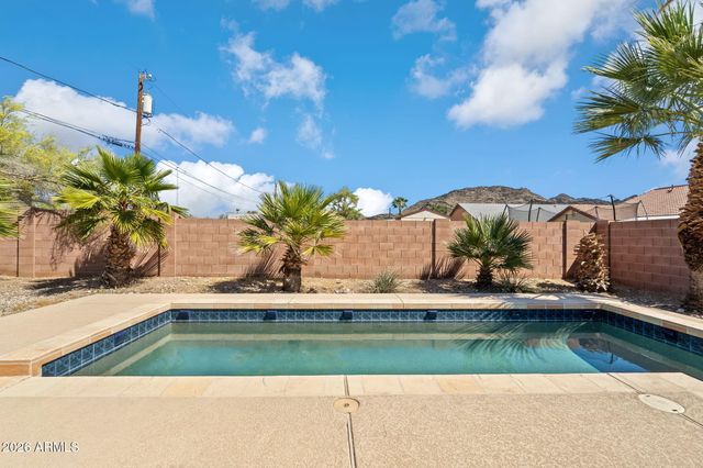 11021 N 13TH Street, Phoenix, AZ 85020