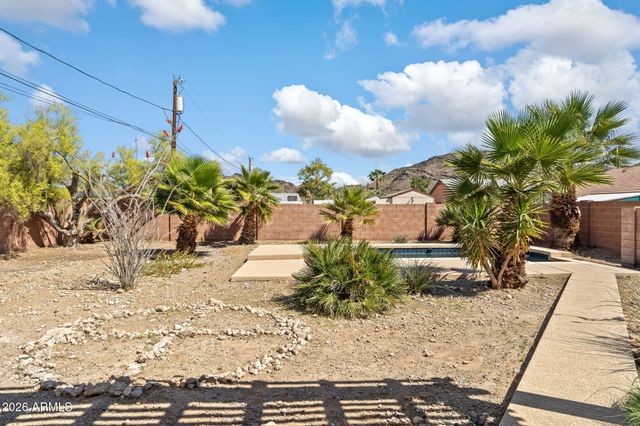 11021 N 13TH Street, Phoenix, AZ 85020