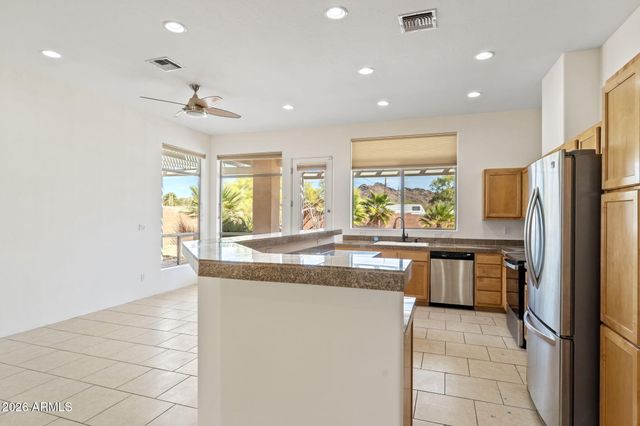 11021 N 13TH Street, Phoenix, AZ 85020