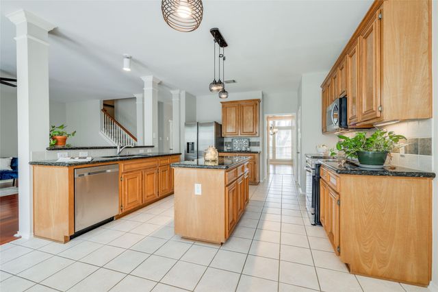 12414 N Shadow Cove Drive Lane, Houston, TX 77082