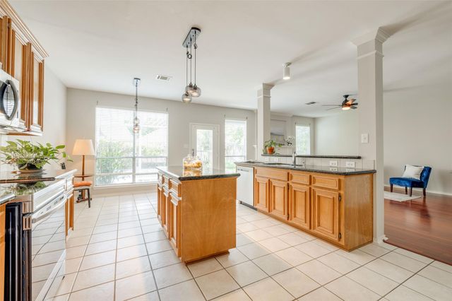 12414 N Shadow Cove Drive Lane, Houston, TX 77082