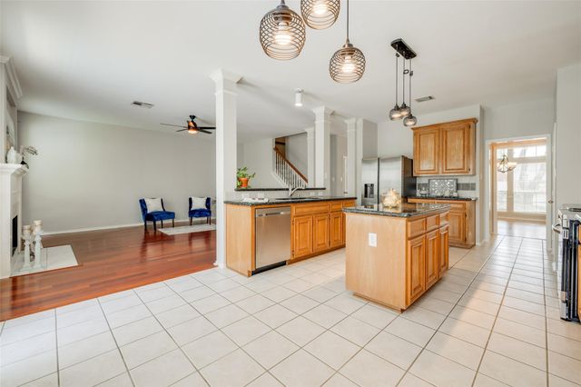 12414 N Shadow Cove Drive Lane, Houston, TX 77082