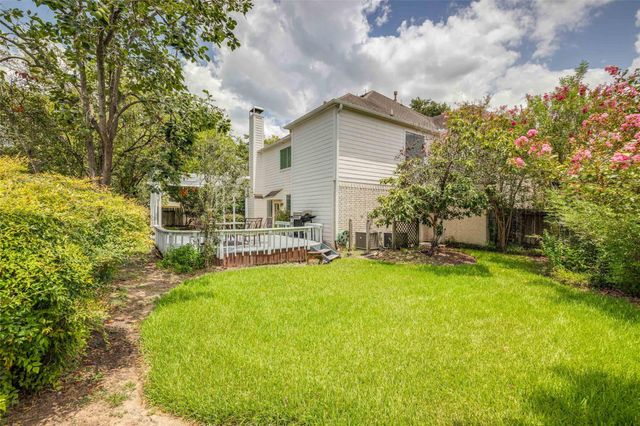 12414 N Shadow Cove Drive Lane, Houston, TX 77082