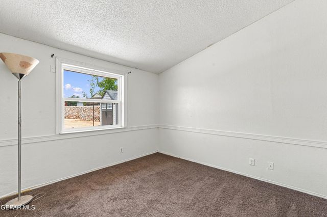 6673 Tiger Eye Drive, El Paso, TX 79924