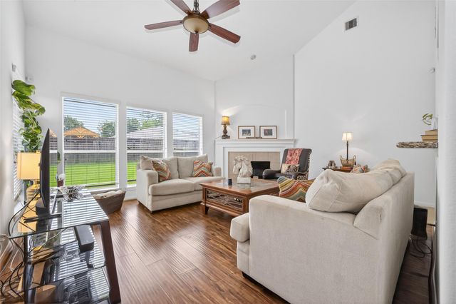 5907 Cypresswood Green Drive, Spring, TX 77373