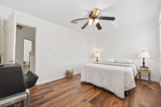 5907 Cypresswood Green Drive, Spring, TX 77373