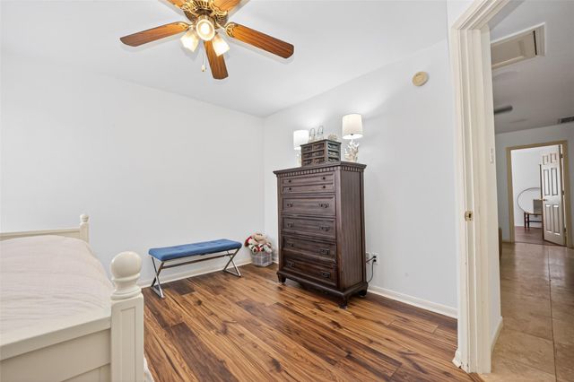 5907 Cypresswood Green Drive, Spring, TX 77373
