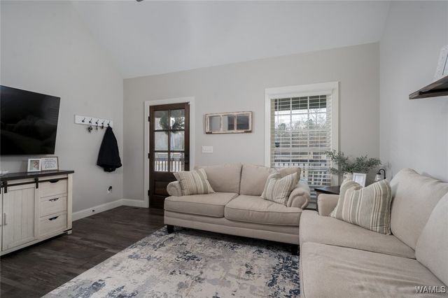 2045 Rising Fawn, Warrior, AL 35180