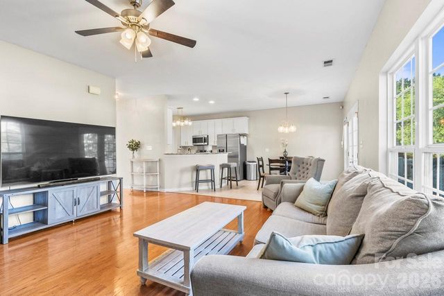 135 Painted Bunting Drive, Troutman, NC 28166