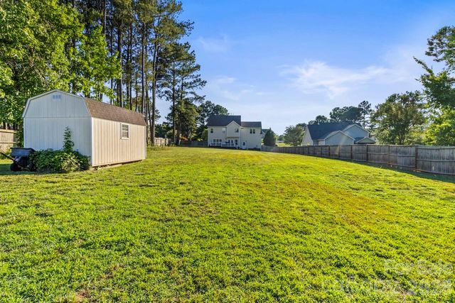 135 Painted Bunting Drive, Troutman, NC 28166
