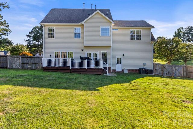 135 Painted Bunting Drive, Troutman, NC 28166