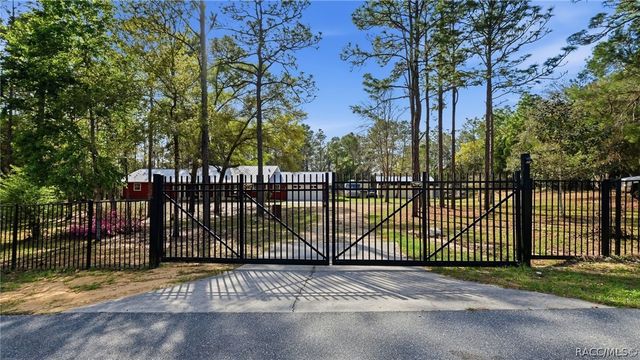 12092 S Hyacinth Point, Floral City, FL 34436