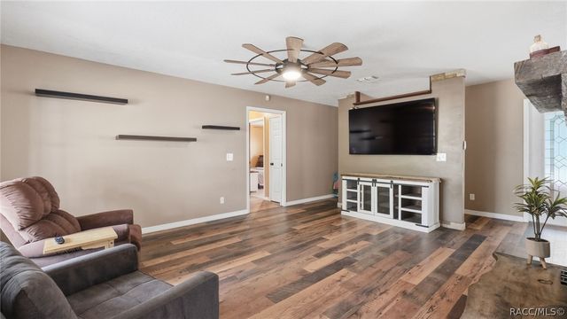 12092 S Hyacinth Point, Floral City, FL 34436