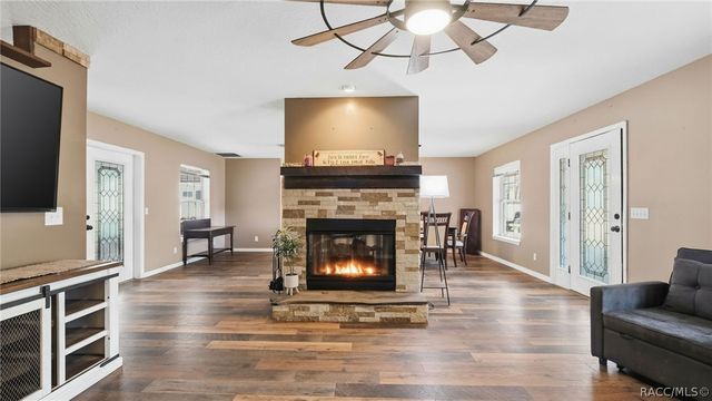 12092 S Hyacinth Point, Floral City, FL 34436