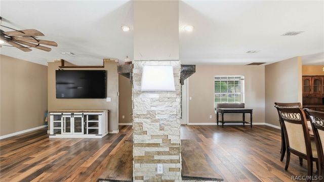 12092 S Hyacinth Point, Floral City, FL 34436