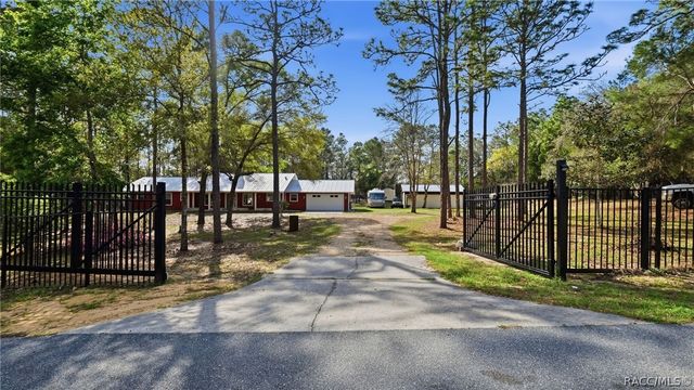 12092 S Hyacinth Point, Floral City, FL 34436