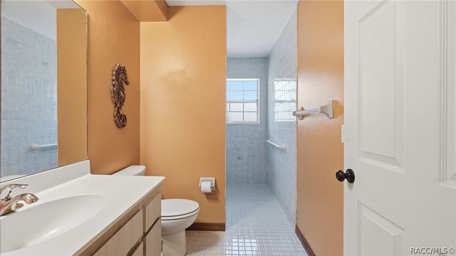 12092 S Hyacinth Point, Floral City, FL 34436