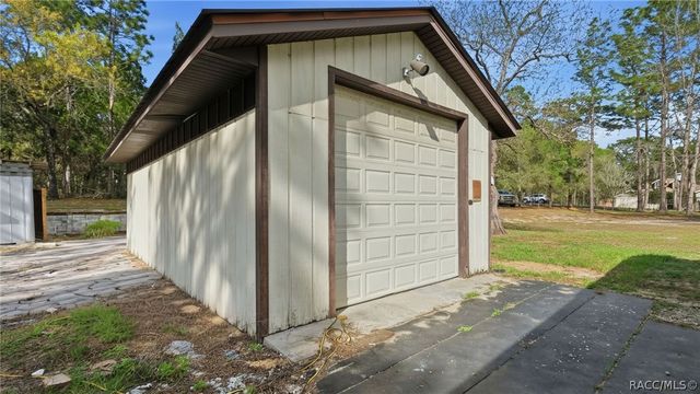 12092 S Hyacinth Point, Floral City, FL 34436