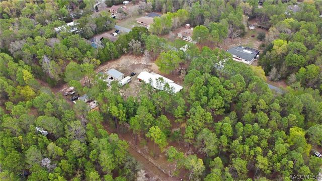 12092 S Hyacinth Point, Floral City, FL 34436