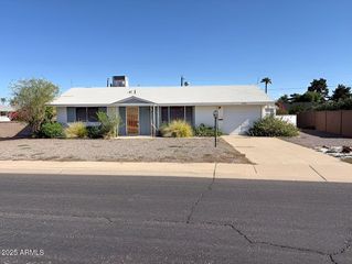 11007 W FLORIDA Avenue, Sun City, AZ 85351