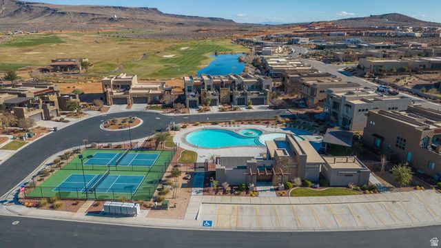 4818 N WINGED FOOT DR, St. George, UT 84770