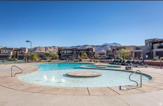 4818 N WINGED FOOT DR, St. George, UT 84770