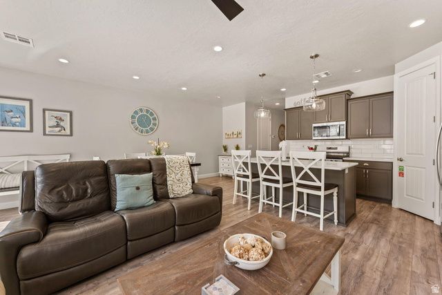 4818 N WINGED FOOT DR, St. George, UT 84770