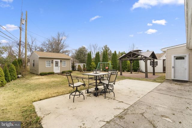 608 E PINE ST, Feasterville Trevose, PA 19053