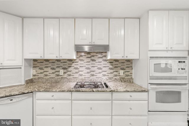 608 E PINE ST, Feasterville Trevose, PA 19053