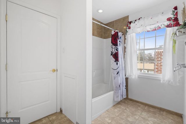 608 E PINE ST, Feasterville Trevose, PA 19053